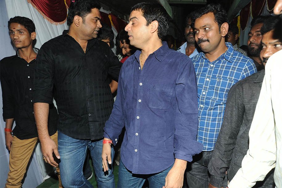 Yevadu-Trailer-Launch-at-Sandhya-70MM